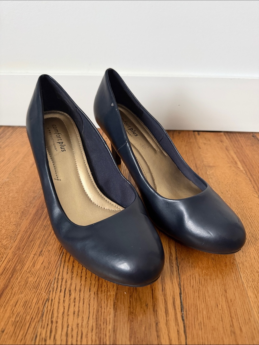 comfort plus by Predictions Navy Round-Toe Pumps